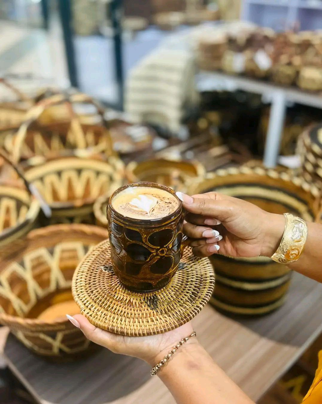 Traditional PNG Crafts - LUFA BASKET